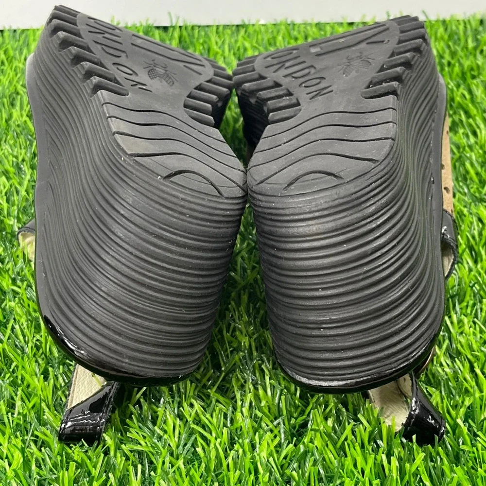 FLY LONDON Wedge Sandals Perforated‎ Suede Black Patent Leather Sz EU37 US 6-6.5